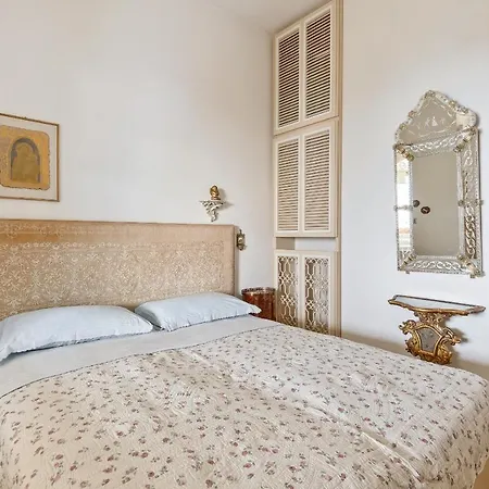 Nazareth Appartamento Ospedaletti